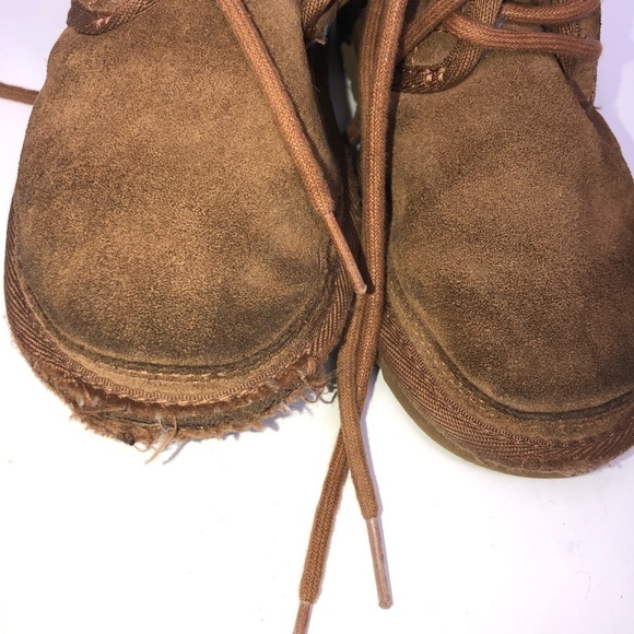 Boys Ugg NEUMEL CHESTNUT Fur lined boots size 12. - Picture 6 of 6
